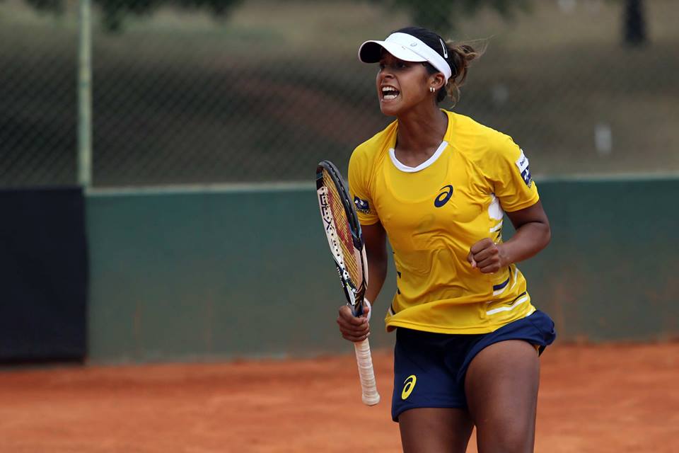 Teliana Pereira, ex-top 50 no tênis, anuncia aposentadoria aos 32 anos