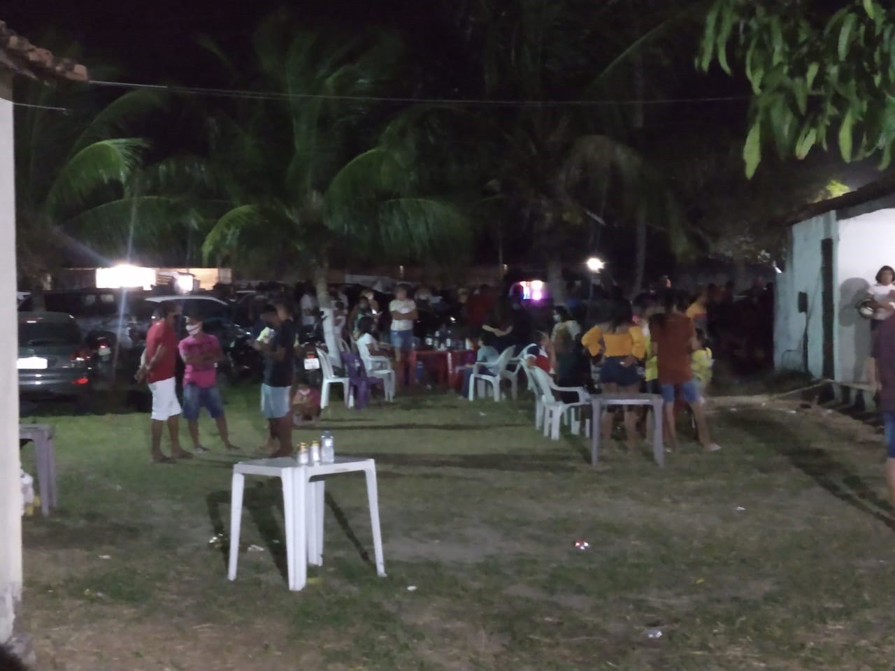 Vaquejada e festas são encerradas pela PM por causar aglomeração durante o fim de semana no Ceará