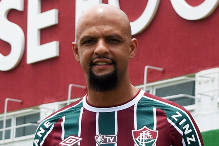 Jogador Felipe Melo e a família são assaltados, após partida do Fluminense