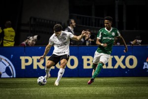 Palmeiras arrasa o Ceará com placar de 3 a 0 e garante