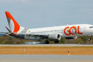 Elmano assegura continuidade do voo direto entre Fortaleza e Orlando em parceria