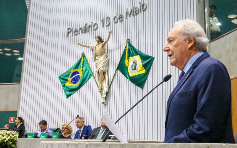 Ricardo Lewandowski é homenageado com Título de Cidadão Cearense em cerimônia na Assembleia Legislativa