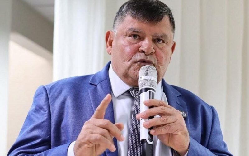 Ex-prefeito de Santa Quitéria tem prisão domiciliar revogada pela Justiça Eleitoral