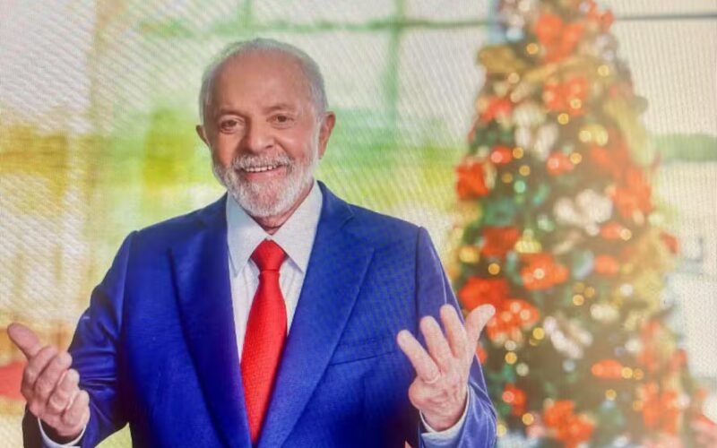 Lula propõe fim da escala de trabalho 6×1 para garantir mais folgas aos trabalhadores