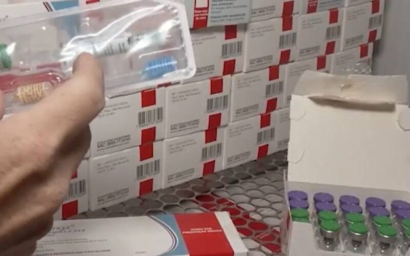 Vacina de dose única contra dengue, com contribuição cearense nos testes, é aprovada pela Anvisa.