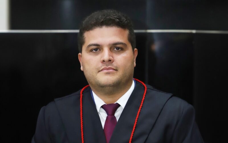 Elmano apresenta Herbet Gonçalves Santos como novo líder do Ministério Público cearense