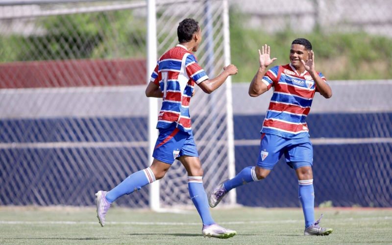 Fortaleza arrasa VF4 e garante vaga nas oitavas da Copa do Brasil Sub-17