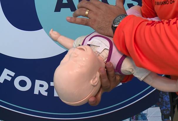 Como prevenir que engasgos em crianças se tornem uma complicação séria: dicas de cuidados