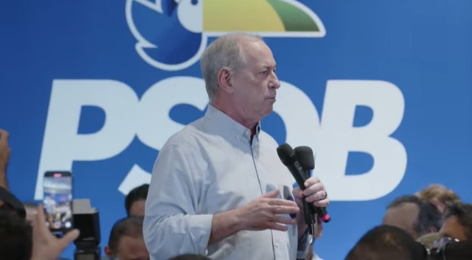 Ciro Gomes afirma durante encontro de oposição no Cariri: “Não tenho mais intenção de me candidatar”