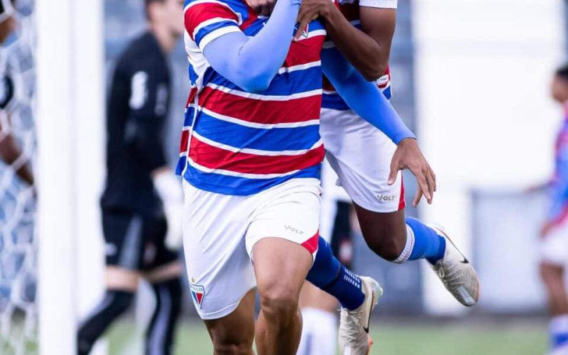 Fortaleza vence Corinthians com gol incrível de Caio Wesley no Sub-20 do Brasileirão