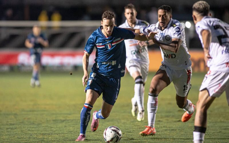 Fortaleza segura empate contra o Operário fora de casa e se mantém na segunda posição da Série B