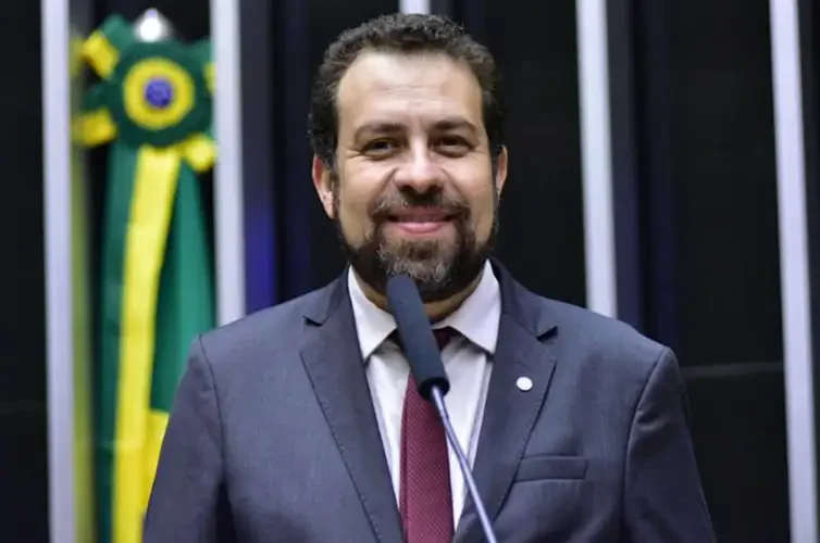 Boulos promove iniciativa do Governo Federal em Fortaleza com serviços gratuitos nesta quinta-feira (16); descubra como se inscrever