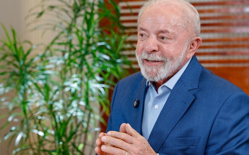 “Declarações de Lula em entrevista para TV Cidade/Record geram polêmica entre senadores, de acordo com reportagem do O Globo”