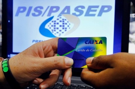Abono do PIS/PASEP 2026: Mesmo sem vínculo empregatício, trabalhadores têm direito ao pagamento em 15 de abril