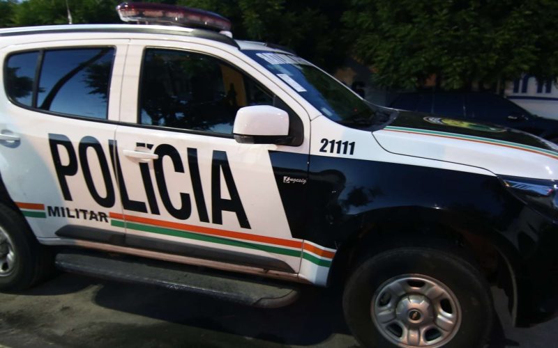 Motociclista de aplicativo é cooptado por homem que se passa por cobrador de drogas em Fortaleza e acaba preso