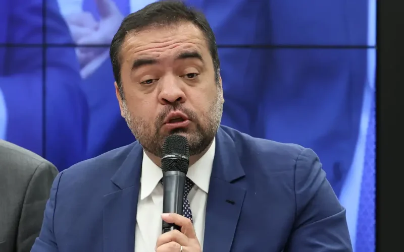 Decisão do TSE torna Cláudio Castro inelegível até 2030