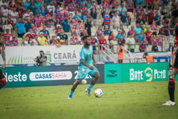 Vitória conquista vitória sobre o Fortaleza na partida de abertura da final da Copa do Nordeste
